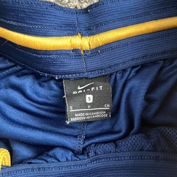 Nike - shorts - blue - mens - Picture 4 of 4